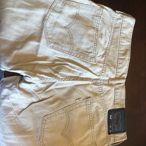 Men’s Levi Original Khaki Pants